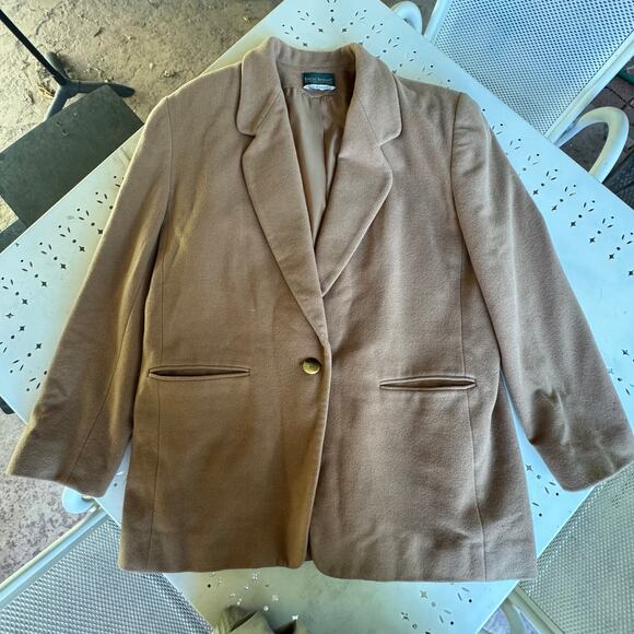 Vintage Harve Benard Camel Wool Cashmere 1980s Blazer with Shoulder Pads L - XL - Picture 3 of 13